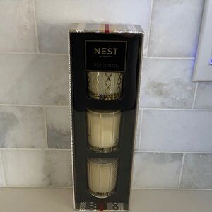 🎄NEST Fragrances Gold and Cream Holiday Candle Trio